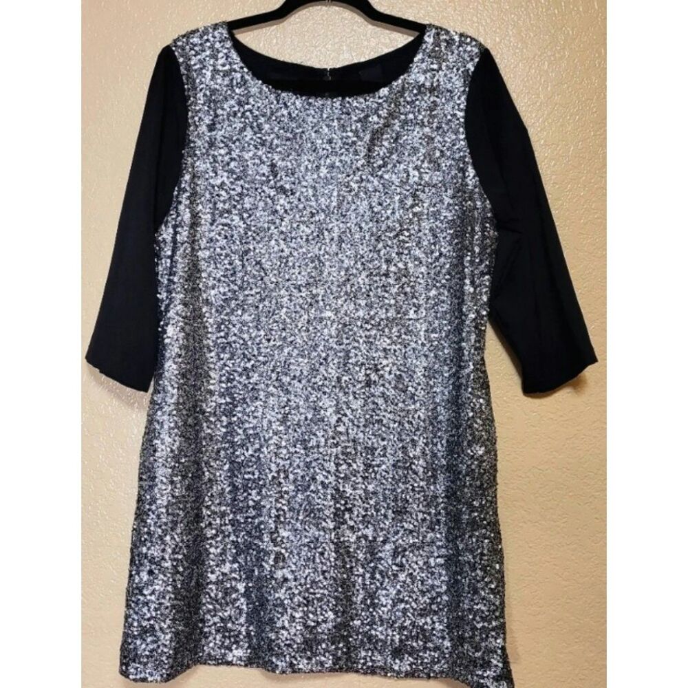 PRESS DRESS Sparkly Sequined Silver & Black Sz Small Mini Party Dress Pockets